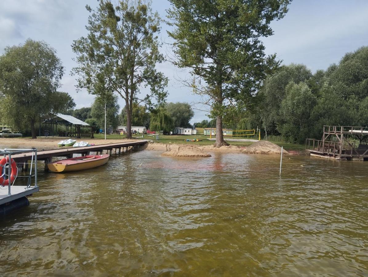 הוילה Myślibórz Osrodek Wypoczynkowy "Marina Rozbejko" מראה חיצוני תמונה