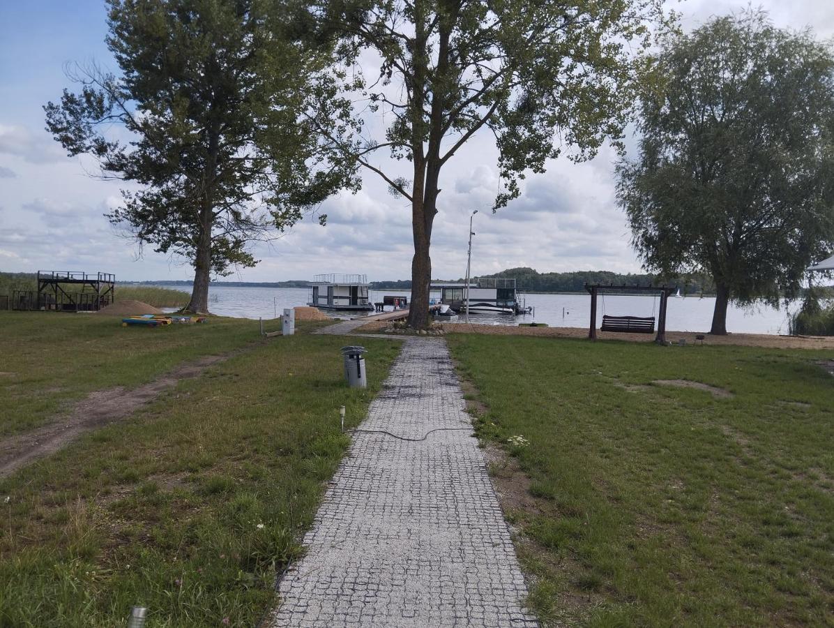 הוילה Myślibórz Osrodek Wypoczynkowy "Marina Rozbejko" מראה חיצוני תמונה