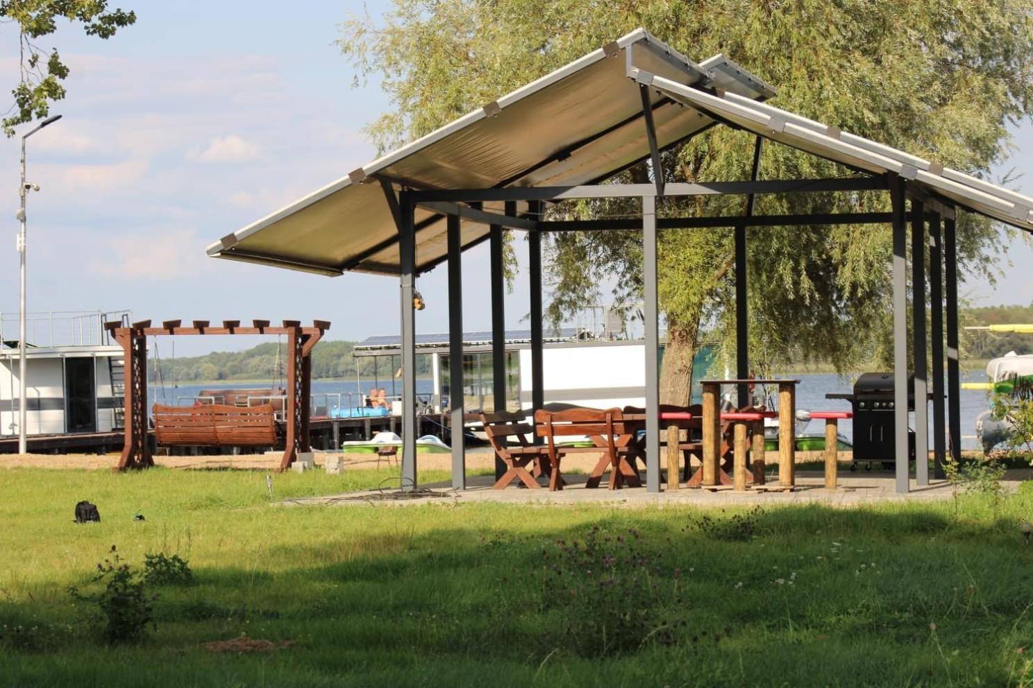 הוילה Myślibórz Osrodek Wypoczynkowy "Marina Rozbejko" מראה חיצוני תמונה
