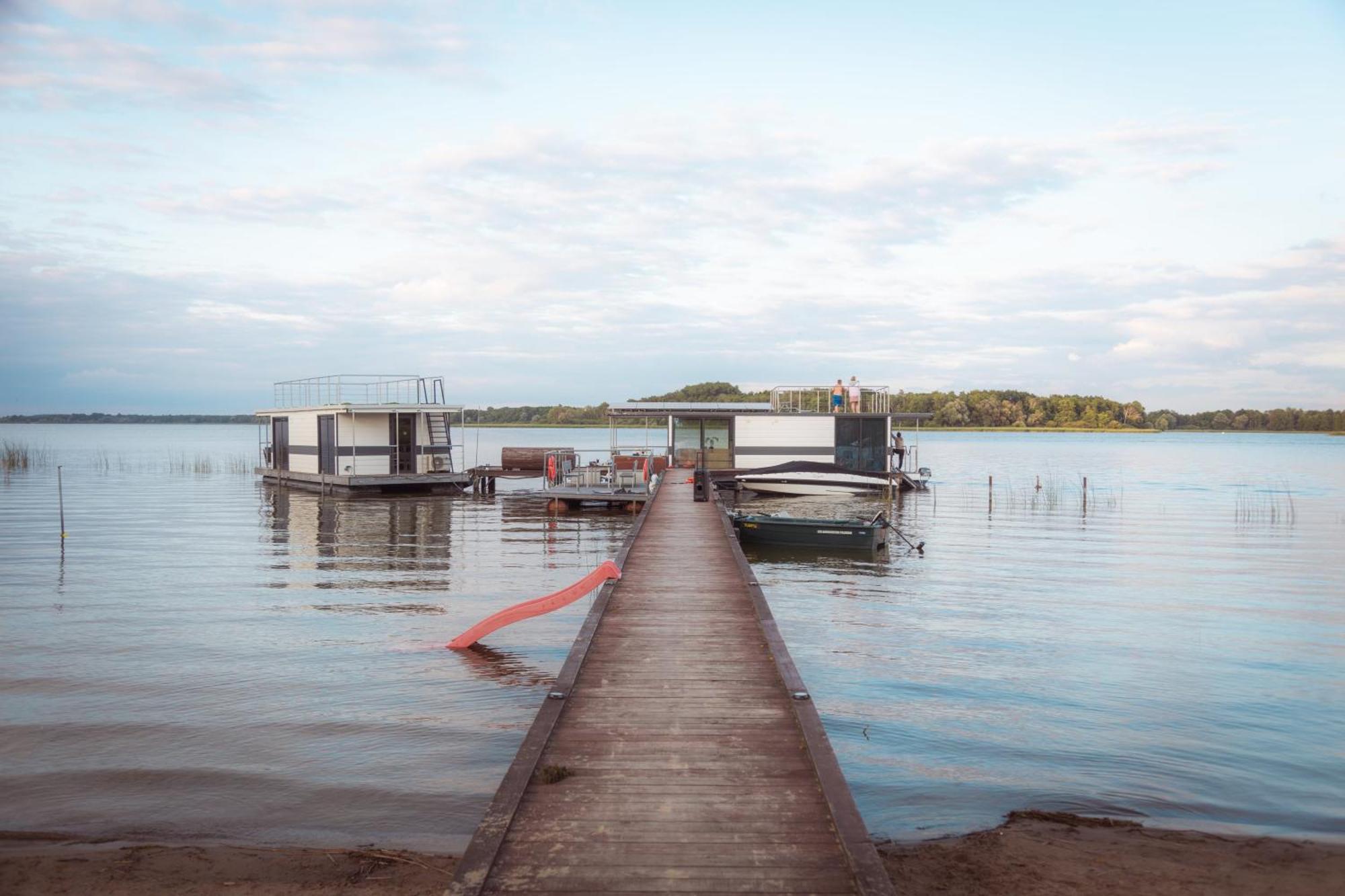 הוילה Myślibórz Osrodek Wypoczynkowy "Marina Rozbejko" מראה חיצוני תמונה